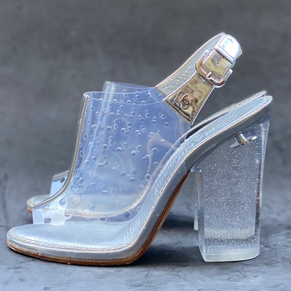 CHANEL transparent block heel sandals - Picture 3 of 9